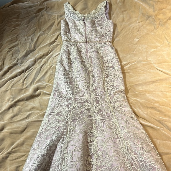 dusty pink with gold lace overlay mother of the bride mermaid gown - Picture 2 of 2